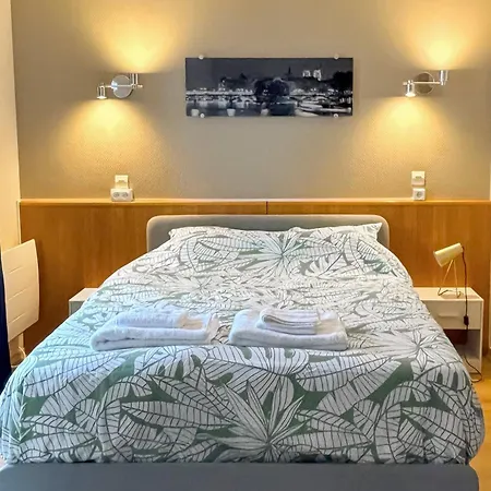Apartment 2p Balcon Proche La Defense Arena Parking Gratuit *